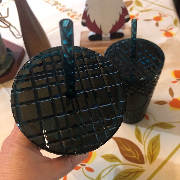 NEW ONE Starbucks 2021 Holiday Jeweled Cold Tumbler Christmas Tree Green 16oz - Picture 6 of 7